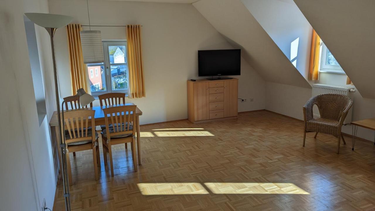 Ferienwohnungen Lehnerwirt Breitenbrunn  エクステリア 写真